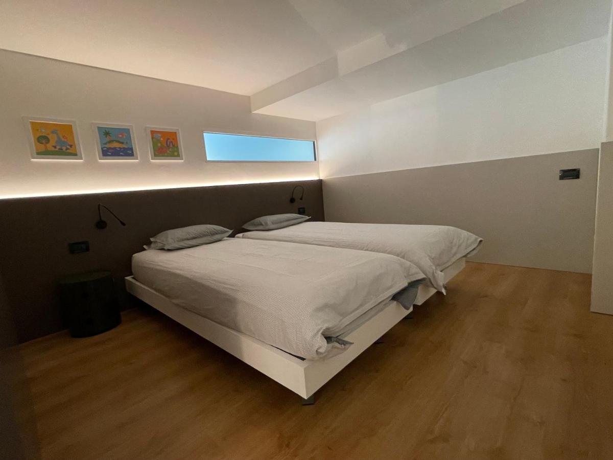 מנאג'יו Lovely Loft Molo מראה חיצוני תמונה